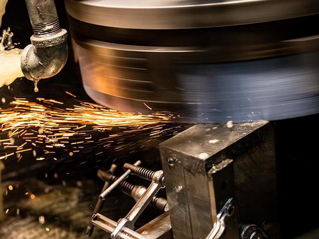 1.2709，也被稱(chēng)為X3NiCoMoTi